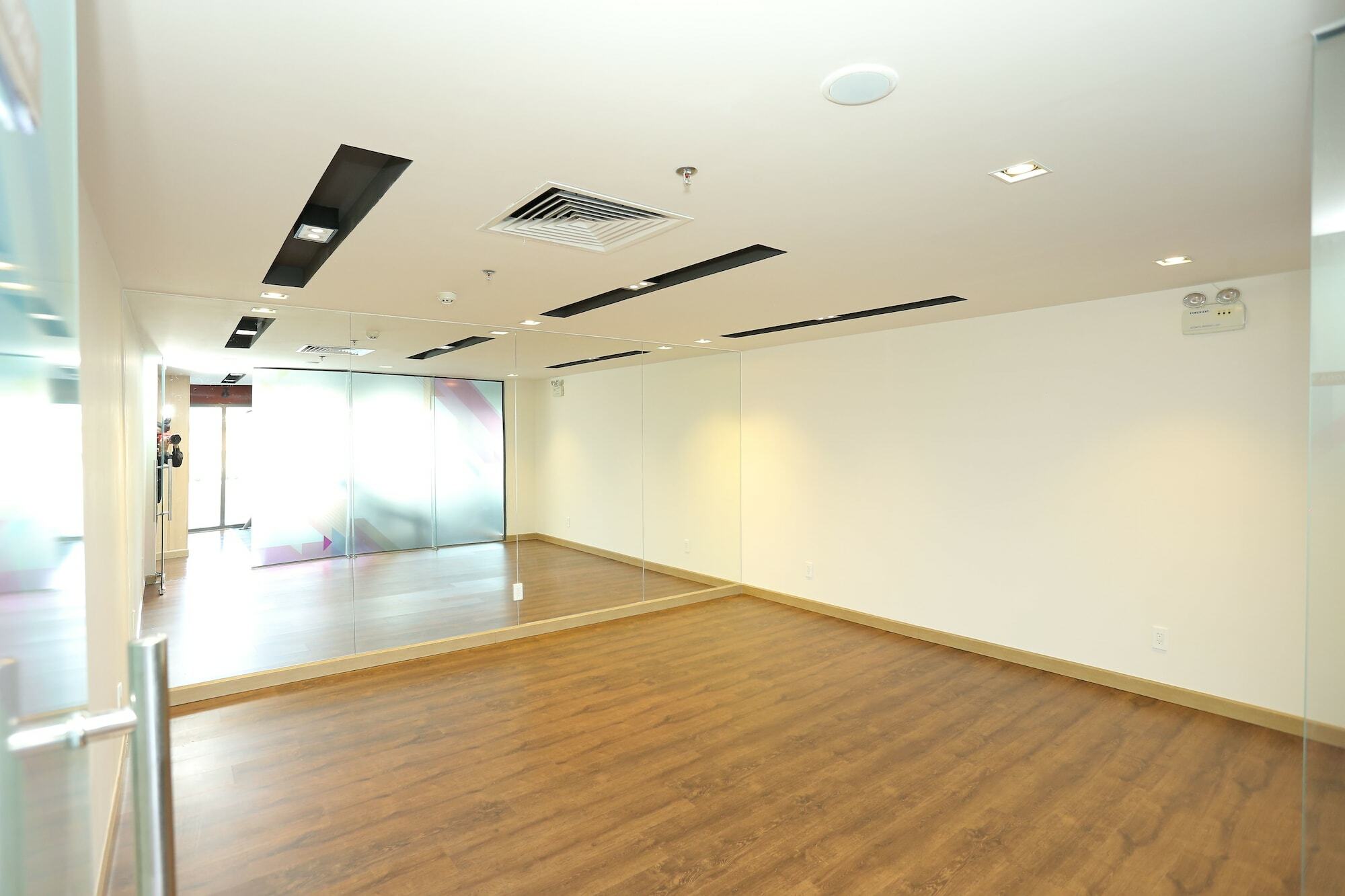 Citadines Central Binh Duong Thuan An Buitenkant foto