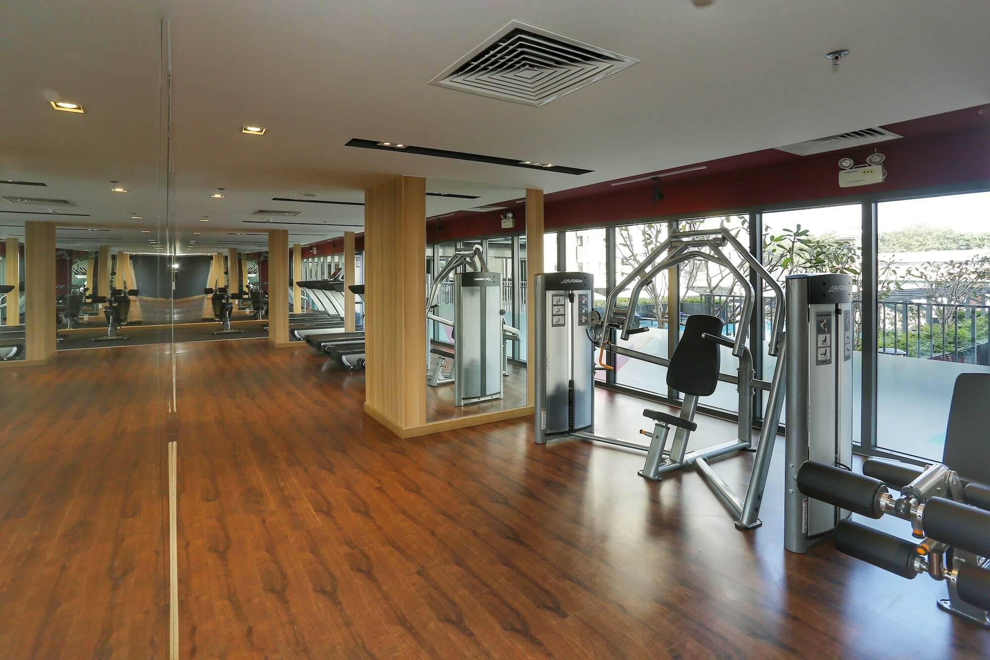 Citadines Central Binh Duong Thuan An Buitenkant foto